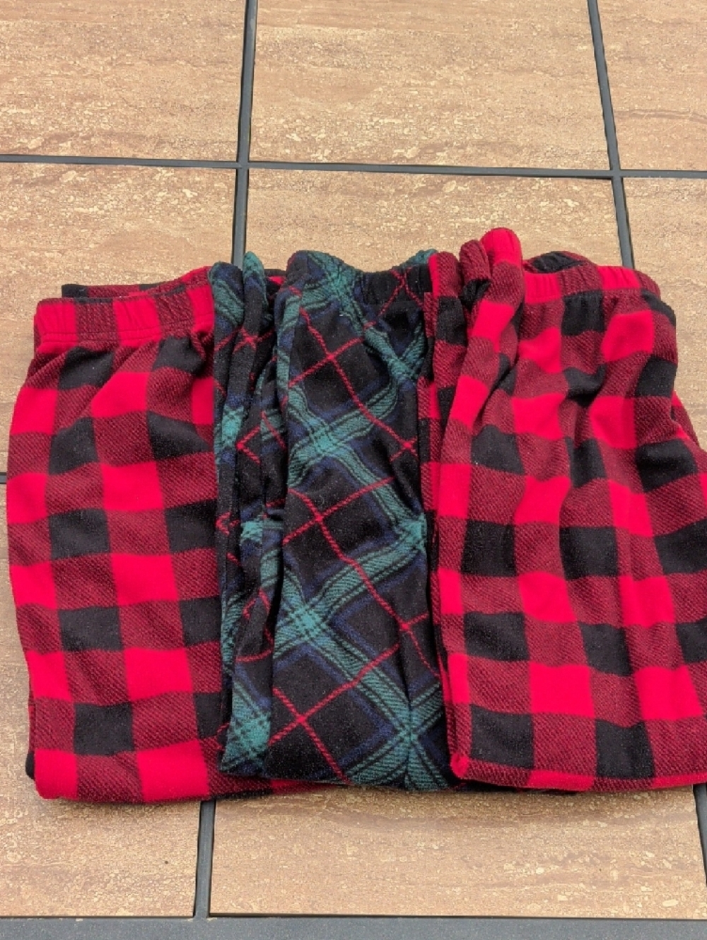 Wondershop Kids Mixed Pajama Bottoms - Red, Black, Gray, Green, Yellow - Picture 4 of 7